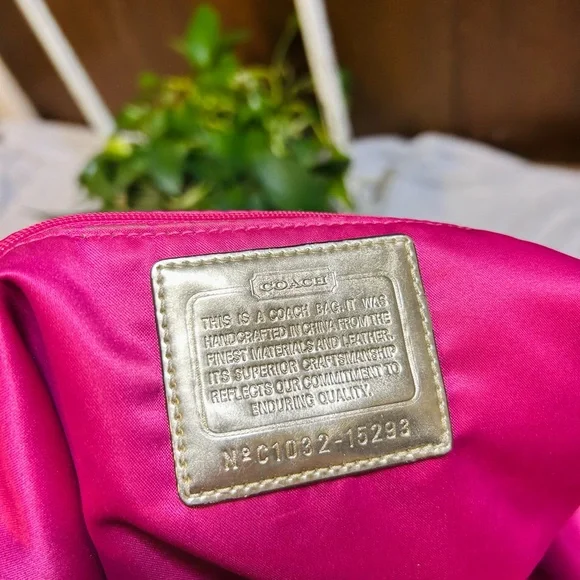 Coach 2010 Poppy Graffiti Tote Bag with Gold Accents - Picture 7 of 13